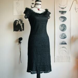 VINTAGE 1990's BLACK LACE FEATHERS TRIMP MINI DRESS